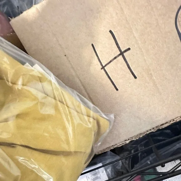 Floreat Embroidered Bird Branch Yellow Black‎ Wrap Waist Top Size 6 - Picture 11 of 11